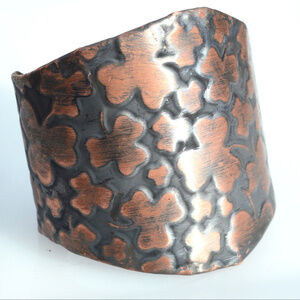 Irish Clover Wide Copper Cuff Bracelet Bracer Leaf Patina Solid Rustic Patina​